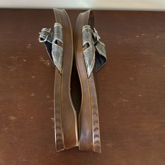 Dr. Scholl's | Blue Denim/Chambray Adjustable Strap Wooden Clogs Size 11 - Picture 3 of 7